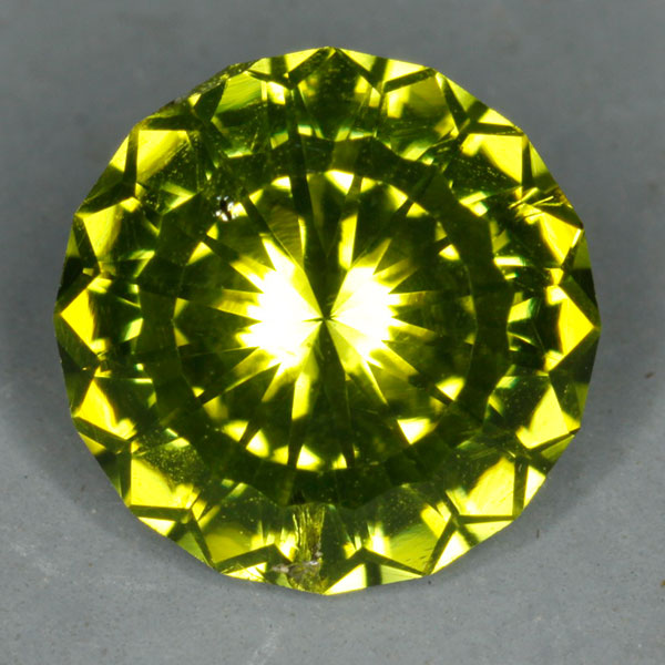 RG2220 Peridot